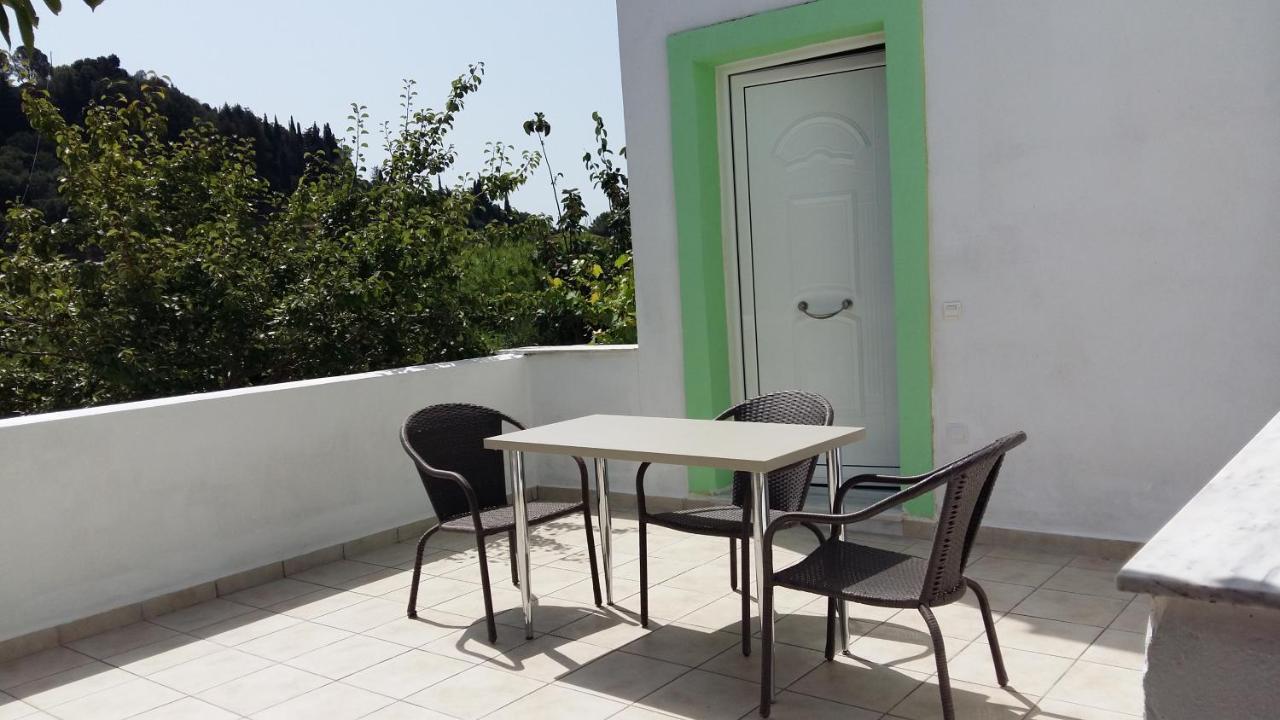 Natalia Appartement Lixouri Buitenkant foto